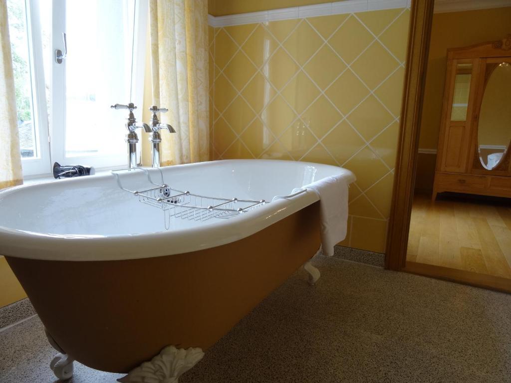 Hostellerie La Maison De Maitre Arbrefontaine Habitación foto